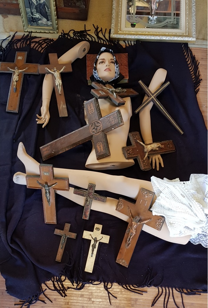 POEMA GRÀFIC SOBRE LA SETMANA SANTA I MARGINÀLIA